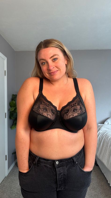 Mom Bra, Plus Size Bras, Big Bra, Cup Sizes, Stretch Bands, Plus Size Bra, Black Bra, Beautiful Smile Women, Female Athletes