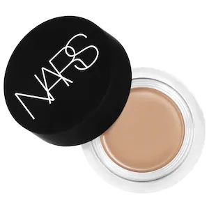 COLOR: BISCUIT  Shop NARS’s Soft Matte Complete Concealer at Sephora. A full-coverage, oil-free concealer that conceals and blurs imperfections with a soft-matte, natural-looking finish. Matte Concealer, Concealer Pencil, Loreal Makeup, Waterproof Concealer, Concealer For Dark Circles, Best Concealer, Smoky Eyes, Creamy Concealer, Beauty Supplies