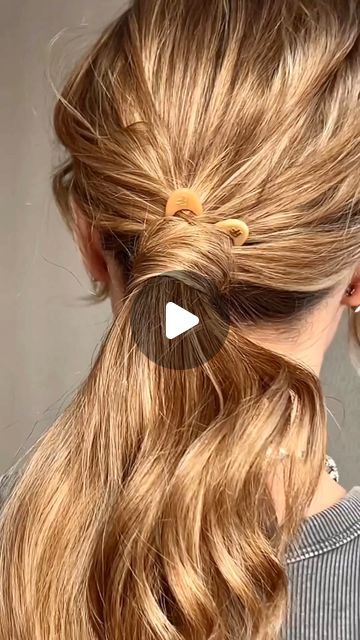 𝘍𝘪𝘰𝘯𝘢 𝘍𝘳𝘢𝘯𝘤𝘩𝘪𝘮𝘰𝘯 𝘖𝘧𝘧𝘪𝘤𝘪𝘢𝘭 | Est. 2010 on Instagram: "Elegant Ponytail Hairstyle Tutorial with the Paris Collection 💗   Credit: @alexaapanovich   #fionafranchimon #no1hairpin  #hairstyleoftheday #hairstyleideas #hairstyleinspiration #eleganthairstyle #updohairstyles #easyupdo #easyhairstyle #easyhairstyles #hairstyletutorial #hairupdos #hairtutorialvideo #hairtutorials #hairinspirations #hairstyleideas #fashionandstyle #hairtutorialvideo #howtodohair #hairupstyle #hairvideotutorial #hairinspirations    🗝 Easy updo, updo tutorial, french twist, elegant hair, easy hairstyle, chic updo, classy hair, how to do hair, hair reel, how to do an updo, hair, updo, easy hairstyle tutorial, feminine, femininity, elegant, elegance" Fiona Franchimon Hairpin Tutorial, Fiona Franchimon Hairpin, Updo Easy, Chic Updo, Classy Hair, Ponytail Hairstyles Tutorial, Elegant Ponytail, Easy Updo, Updo Tutorial