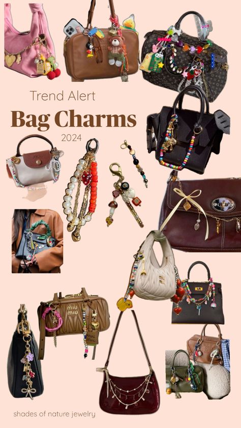 Purse Charms Diy, My Style Bags, Trend 2024, Gyaru Fashion, Diy Purse, Bag Charms, Types Of Bag, Purse Charms, Diy Charms