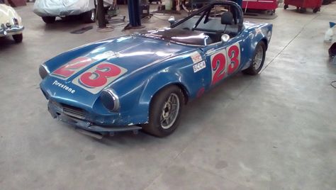 Triumph Spitfire race car Old Hot Rods, Triumph Cars, Triumph Spitfire, Race Car, Hot Rods, Race Cars, Sports Car, Cars, Vehicles