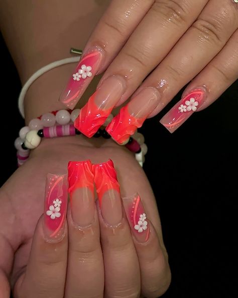 Pink and orange are always such a vibe 😍 🩷🧡🩷🧡🩷 . Price breakdown! LENGTH : Long gelx $75 EXTRAS : 3D texture $2 3D flowers $5 French tips $5 Easy nail art $3 (aura + lines) . TOTAL : $90 . #showyourclawssss #nailsofinstagram #gelxnails #apresgelx #fyp #explorepage #summernails Red French Tip Nails With 3d Flowers, 3d Citrus Nails, Airbrush Orange Nails, Orange Flame Acrylic Nails, Pink And Orange Airbrush Nails, 3d Texture, 3d Flowers, Easy Nail Art, Summer Nails