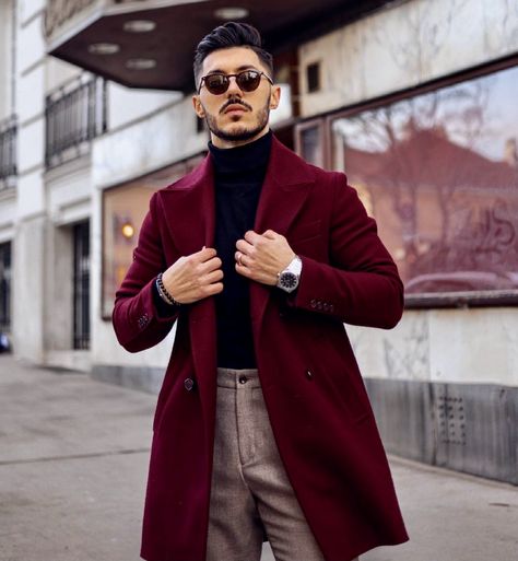 Maroon Coat Outfit Men, Maroon Jacket Outfit Men, Red Blazer Outfit Men, Maroon Coat Outfit, Winter Fashion Europe, Maroon Trench Coat, Peacoat Outfits, Long Jacket For Men, Men Winter Wear