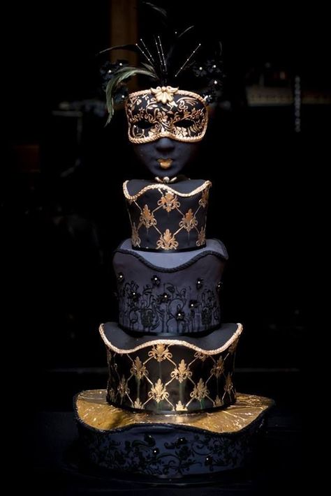 Ball Cake Ideas, Masquerade Ball Cake, Masquerade Cake, Sweet 16 Masquerade Party, Mascarade Party, Masquerade Cakes, Ruby Cake, Mardi Gras Cake, Surprise 40th