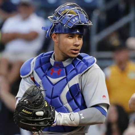 Willson Contreras of the Cubs using a Wilson A2000 catchers mitt... Looking for Wilson A2000 catchers mitts? You've come to the right place! Our detailed post provides key information about every A2000 mitt on the market! Wilson Contreras, Willson Contreras, Hamstring Injury, Softball Catcher, Baseball Catcher, Go Cubs Go, Chicago Cubs Baseball, Cubs Baseball, Fastpitch Softball