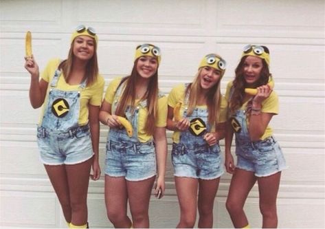 Big Group Twin Day, Carnaval Outfits, Girl Group Halloween Costumes, Diy Group Halloween Costumes, Best Group Halloween Costumes, Meme Costume, Carnaval Outfit, Minion Costumes, Cute Group Halloween Costumes