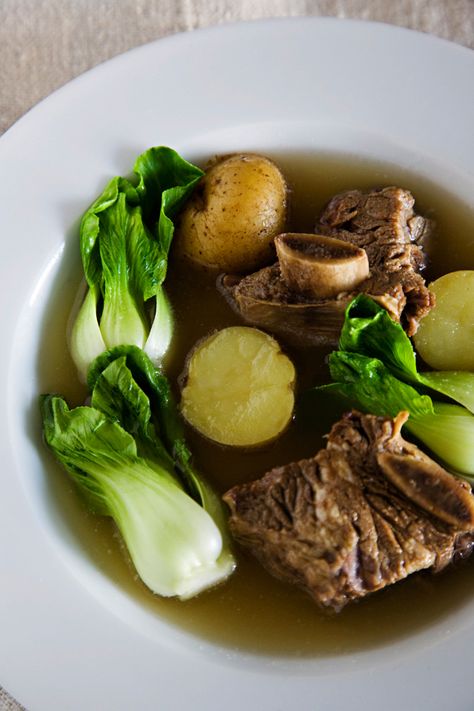 Beef Nilaga Recipe, Beef Nilaga, Short Rib Beef Stew, Short Rib Stew, Filipino Food Dessert, Detox Soup, Filipino Dishes, Beef Short Ribs, Beef Soup