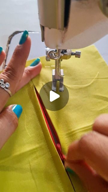 Invisible Zip Stitching, Small Frocks, Sewing Tips And Tricks, Invisible Stitch, Frock For Women, Used Tires, Silver Eye, Diy Buttons, Invisible Zip