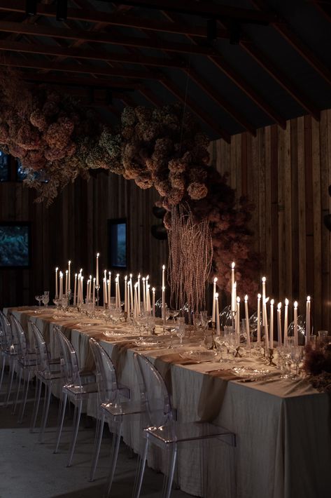 Wedding Centerpieces - Clustered Candles - The Lane Wedding Inspiration Greyleigh Kiama, Classy Barn Wedding, Wedding Centrepiece Ideas, White Candles Wedding, Wedding Installation, Wedding Elegant Classy, 90s Wedding, Centrepiece Ideas, Wedding Centrepiece