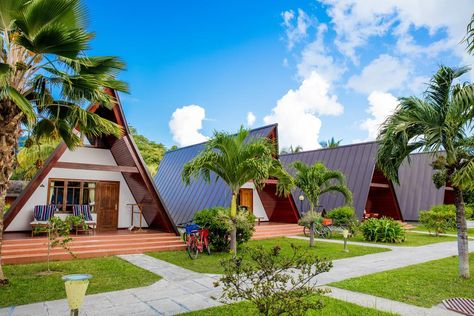 La Digue Island Lodge, La Digue – Updated 2019 Prices Eco Lodge Design, Resort Design Plan, Resort Cabins, A Frame Cabins, A Frame House Plans, Eco Lodge, Honeymoon Hotels, Resort Design, Aluminum Roof