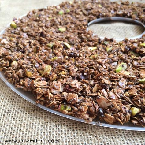 Chocolate Chia Granola {Raw, Vegan, Gluten-Free} Chia Granola, Dehydrator Ideas, Raw Granola, Dehydrating Recipes, Raw Dessert Recipes, Vegan Granola, Dehydrating Food, Dehydrated Foods, Chocolate Granola