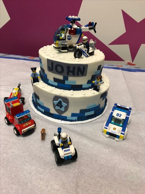 Police LEGO birthday cake.  https://www.facebook.com/sweetnsassycakesbyeva Police Themed Birthday Cake, Police Lego Cake, Lego City Birthday Cake, Lego Police Birthday Cake, Lego Police Birthday Party, Lego City Cake, Lego City Cakes, Police Car Cake, Lego City Birthday