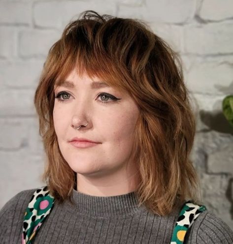 Shaggy Mullet Round Face, Haircut Shag, Hair Shag, Shaggy Lob, Bangs Styles, Shag Hair, 2023 Hairstyles, Shag Cut, Lob With Bangs