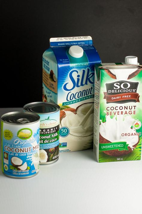 Know Your Coconut Milks: What type of coconut milk should I use in this recipe? A quick guide. |www.flavourandsavour.com Paleo Roast, Arbonne Recipes, Fit Foods, Turmeric Smoothie, Coconut Milk Recipes, Paleo Recipes Easy, Unsweetened Coconut, Canned Coconut Milk, Banana Flavored