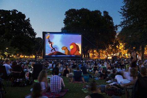 The Best Open Air Cinema In London Open Cinema, Pop Up Cinema, Open Air Theater, Open Air Cinema, London Family, Outdoor Cinema, Movie Watching, London Bridge, Summer Bucket Lists