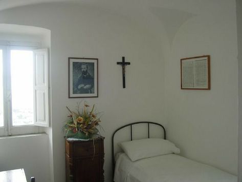 Monestary Interior Design, Monastery Interior, Burning Heart, Prayer Corner, Room Of One's Own, A Cross, House Inspo, Dream Room, Future House