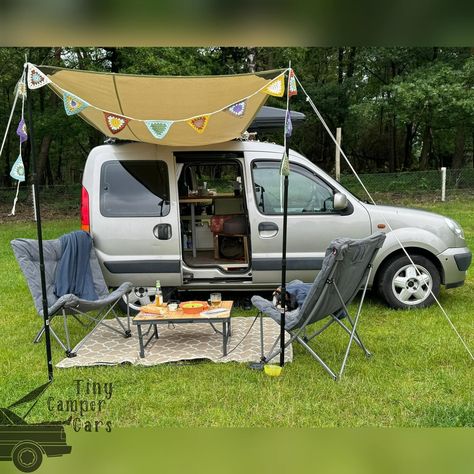 Effy & Ruby from the Netherlands present their Renault Kangoo. ➡️ @cozyrosietravels 🚗 What makes your camper special? If you’ve always camped in a tent, a small van feels like a huge luxury! At 5’11“ (181 cm), we thought a small van wouldn’t be possible until we saw videos on YouTube. After a lot of research and consideration, we chose a Kangoo because of its foldable front seats. Everything fits perfectly, often without even planning it! We can both sit comfortably at the table and have ... Renault Kangoo Camper, Kangoo Camper, Build A Camper Van, Build A Camper, Mini Camper, Camper Life, At The Table, Van Conversion, Camper Van