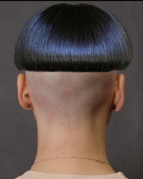 Boycut For Girls Hairstyles, Boycut For Women, Bowlcut Haircut, Bowl Haircut Women, Haircut Trending, Mushroom Haircut, High And Tight Haircut, Women Haircut, Buzz Cut Hairstyles