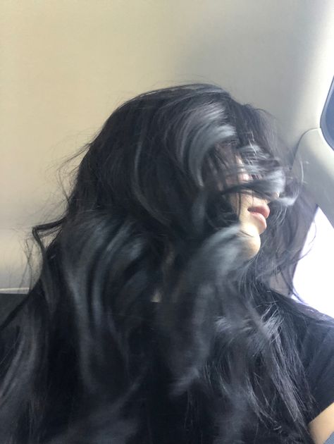 Black Hair Aesthetic, Best Friend Pictures Tumblr, Self Portrait Poses, Emotional Photography, Best Poses For Pictures, Lace Heart, Classy Photography, Selfie Ideas Instagram, Long Black Hair