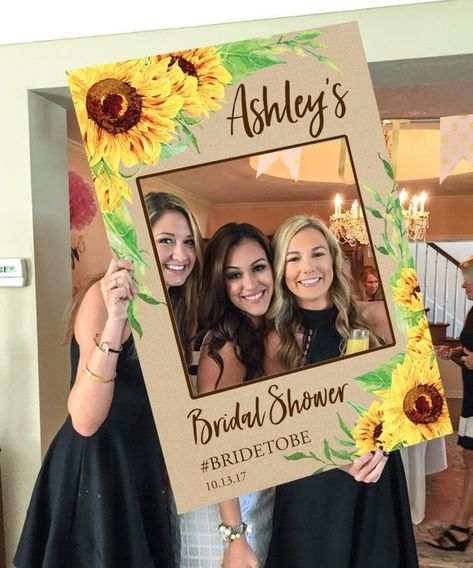 Beautiful ideas for a Fall bridal shower. Photo Prop Frame, Bridal Shower Photo Prop, Sunflower Wedding Decorations, Sunflower Party, Country Bridal Shower, Sunflower Themed Wedding, Sunflower Bridal Shower, Bridal Sunflowers, Photo Frame Prop