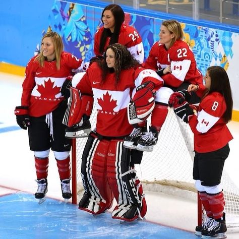 Canadian Women Hockey Team in Sochi 2014 Hockey Women, Women Hockey, Team Canada Hockey, Hockey Canada, Basketball Training Equipment, Canada Hockey, Canadian Women, Usa Hockey, Ice Girls