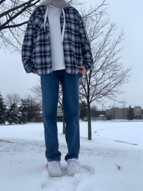 Blue And Grey Flannel Outfit, White And Blue Flannel Outfit, Hoodie And Flannel Outfits Men Aesthetic, Blue Flannel Jacket Outfit, Flannel And Sweatshirt Outfit, Hoodie Under Flannel, Hoodie Flannel Outfit, Flannel Hoodie Outfit, Blue Flannel Outfits