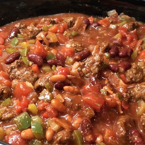 Award Winning Crockpot Chili Recipe - Cooking Up Love Best Crockpot Chili Recipe, Best Crockpot Chili, Chili Competition, Crockpot Chili Recipe, Winning Chili Recipes, Award Winning Chili Recipe, Tomato Chili, Award Winning Chili, Homemade Chili Recipe