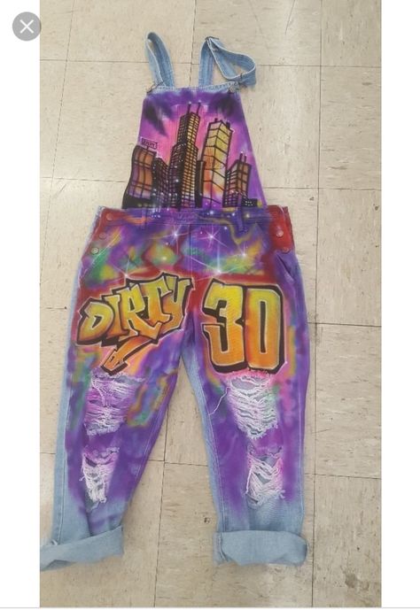 90's air brush overalls Air Brush Outfits Ideas, 90’s Outfits For Women, Air Brush Outfits, 90s Outfit Party Hip Hop, 90s Theme Party Decorations, 90s Hip Hop Party, Hip Hop Birthday Party, 90s Party Ideas, 90s Theme Party Outfit