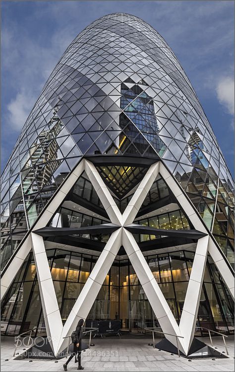 The Gherkin by HerbertAFranke Neofuturism Architecture, Gherkin London, Triangle Led, The Gherkin, London Sightseeing, Vanderbilt University, Contemporary Building, Dome Of The Rock, Landmark Buildings