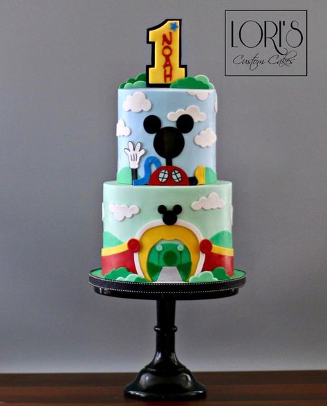 Mickey Club House Cake, Minnie Cakes, Lilo And Stitch Cake, Mickey Mouse House, Half Birthday Cakes, Mouse Birthday Cake, Mickey Mouse Birthday Cake, Stitch Cake, Disney Cake