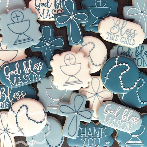 First Communion Cookies, Communion Cookies, Royal Icing Cookies Recipe, Baptism Cookies, Communion Sets, Boys First Communion, First Communion Decorations, Communion Decorations, Wedgewood Blue