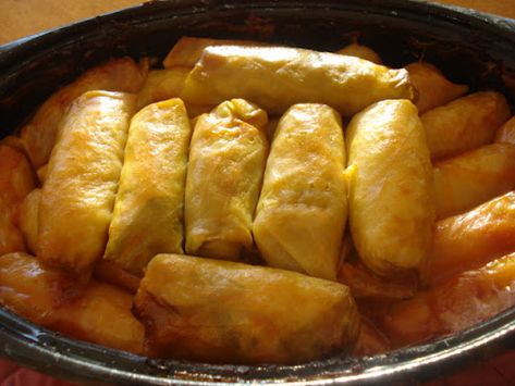 Bacon and Rice Cabbage Rolls by Rhealene W - Key Ingredient Cabbage Roll Recipe, Vegan Cabbage Rolls, Cabbage Roll, Cabbage Rolls Recipe, Cabbage And Bacon, Ukrainian Recipes, Roll Recipe, Cabbage Rolls, Cabbage Recipes