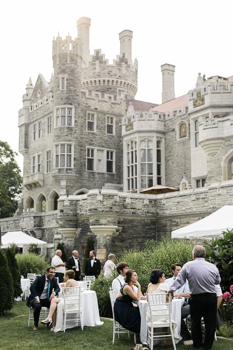 Casa Loma Pavilion Wedding | Samantha + Adam | Alix Gould Photography Wedding Venues Vintage, Wedding Venue Canada, Wedding Venues Canada, Castle Wedding Venue United States, Historic Wedding Venues, Canadian Wedding Venues, Toronto Wedding Venues, Casa Loma Wedding, Wedding Colour Palettes