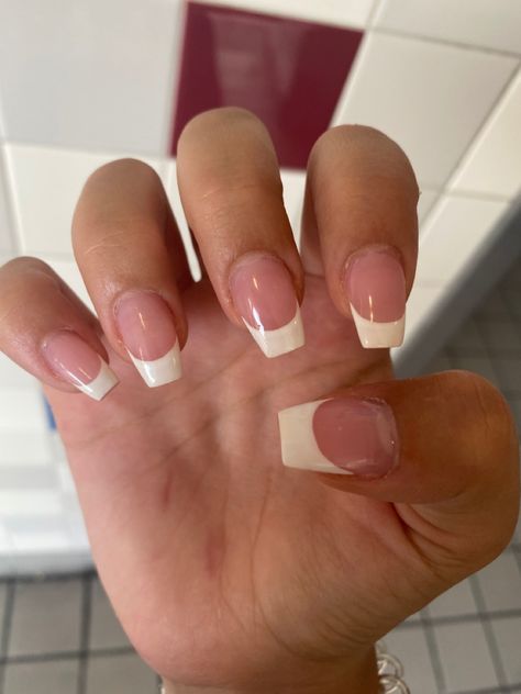 French Manicure Acrylic, Coffin Shaped Nails, White Tip Nails, French Manicure Nails, Shaped Nails, Short Coffin Nails, Simple Gel Nails, White Acrylic Nails, Summery Nails