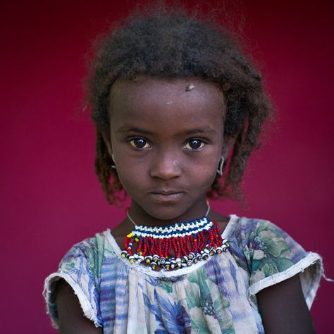 Afar Tribe, Hamer Tribe, African Life, Eric Lafforgue, Bless The Child, Horn Of Africa, Kids Around The World, Natural Hair Beauty