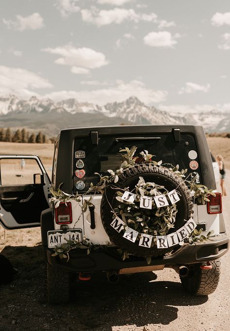 Jeep Wedding Decorations, Jeep Wedding Pictures, Just Married Jeep, Jeep Wedding, Ridgway Colorado, Montrose Colorado, Wedding Getaway Car, Wedding Getaway, Just Married Car