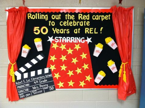 February Bulletin Board Ideas | School bulletin board ~ Roll out the RED carpet! Popcorn and Movie ... Red Carpet Teacher Appreciation, Movie Bulletin Boards, Graduation Bulletin Board, Hollywood Classroom, Hollywood Theme Classroom, Red Carpet Theme, Hollywood Theme, Back To School Bulletin Boards, School Displays