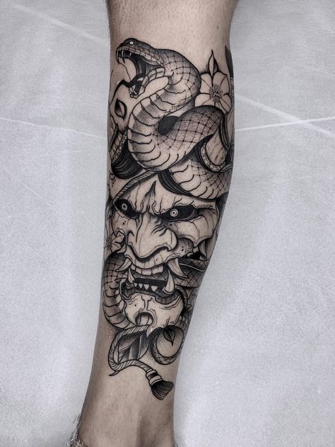 Hannya x snake Hannya Maske Tattoo, Egyptian Eye Tattoos, Oni Tattoo, Half Sleeve Tattoos Forearm, Hannya Mask Tattoo, Hannya Mask, Dragon Sleeve Tattoos, Men Tattoos Arm Sleeve, Snake Tattoo Design