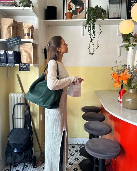 Sofia Boman on Instagram: "in my big bag era 🍒 @jeromedreyfuss 48h bag literally fits my entire life!!" Sofia Boman, Italian Summer Outfits, Living In Europe, Big Bag, Winter Fits, Big Bags, Fall 2023, Looks Style, Mode Inspiration