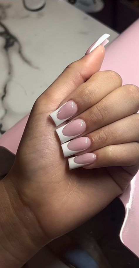 Short Medium Length Nails, Square Nails French, Short French Tip, Short French Tip Nails, Short French, Long Square Nails, Acrylic Toe Nails, Girly Acrylic Nails, French Tip Acrylic Nails