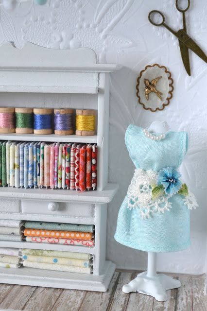 Tea Rose Home: Big Reveal of Small Sewing Room! Part 1 Small Sewing Room, Miniature Sewing Room, Small Sewing Rooms, Room Box Miniatures, Miniature Sewing, American Girl Doll House, Miniature Dress, Dollhouse Miniature Tutorials, Dollhouse Miniatures Diy