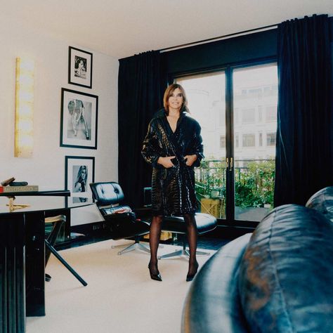 Carine Roitfeld, the legendary stylist, talks taste Carine Roitfeld Style, Galliano Dress, Samantha Cameron, Carine Roitfeld, Damon Albarn, Apartment In Paris, Amazing Buildings, A Crush, Colorful Shoes