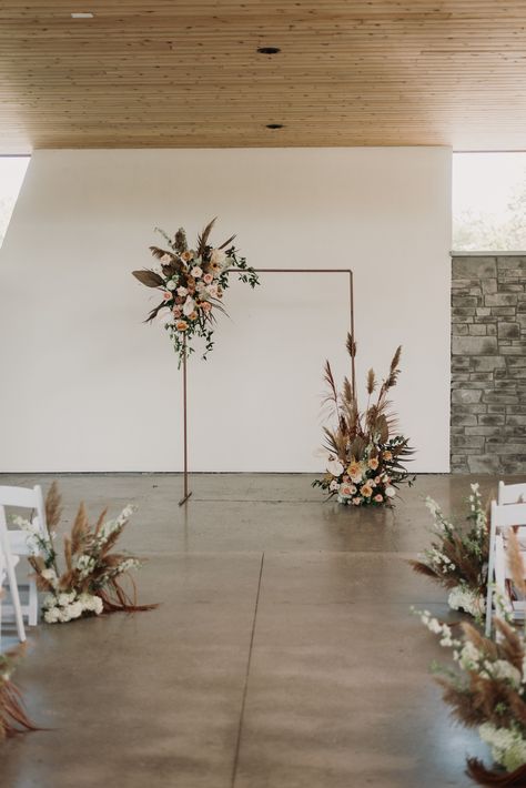 Wedding Arch Ideas - Discovered what you are looking for? Take action now while there are still time - Click to buy. Simple Wedding Arch, Wedding Backdrop Design, Grass Wedding, Wedding Ceremony Backdrop, Indoor Ceremony, Ceremony Arch, Backdrop Design, Salou, Ceremony Backdrop