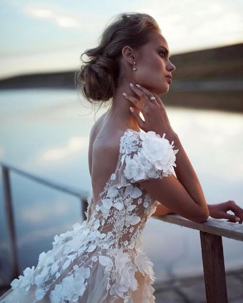 Bello Robes Glamour, Open Back Wedding, Open Back Wedding Dress, Back Wedding Dress, A Wedding Dress, Wedding Dress Couture, Summer Wedding Dress, Romantic Dress, Best Wedding Dresses