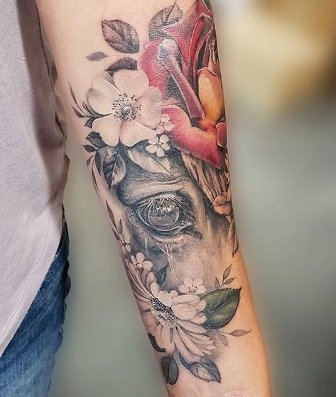 Horse And Floral Tattoo, Sunflower Horse Tattoo, Horse Shoulder Tattoo, Eye Floral Tattoo, Horse Sleeve Tattoos For Women, Flower Horse Tattoo, Horse Tribute Tattoo, Unique Horse Tattoos, Horse Eye Tattoo