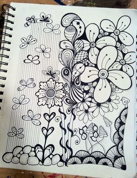 Creative Doodle Art, Doodles Flowers, Modele Zentangle, Zentangle Flowers, Arte Doodle, Zen Doodle Patterns, Zentangle Artwork, Tangle Doodle, Zen Doodle Art