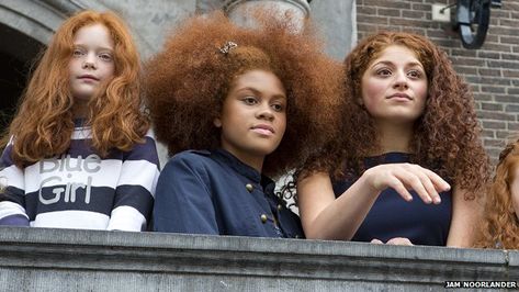 About 200 people took part in the UK's first Ginger Pride march in August, and the world record for the largest gathering of natural redheads was broken last month when 1,600 attended the Redhead Day Festival in the Dutch town of Breda. Red Hair Day, Redhead Day, People With Red Hair, Redhead Baby, Redhead Hairstyles, Natural Redheads, Natural Redhead, Different Hair Colors, Girls With Red Hair