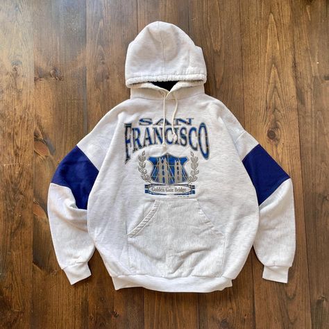 Rare Clothing, San Francisco Golden Gate Bridge, Bday Wishlist, Travel Souvenirs, Clothing Vintage, Golden Gate Bridge, Golden Gate, Fast Fashion, Hoodie Sweatshirt