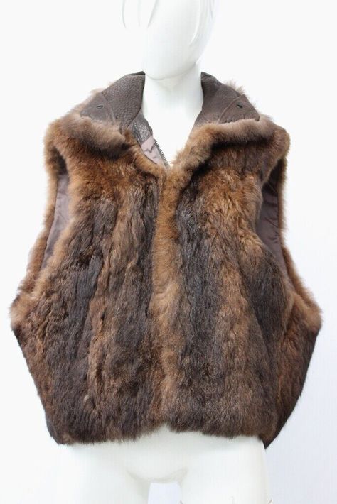 Fur vest outfits