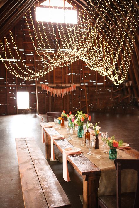 Chic doesn't always mean Chandeliers.  Look at these cool light strands!  Made a rustic setting come to life! Simple Wedding Reception, Barn Wedding Reception, Canopy Lights, Twinkle Lights, Wedding Lights, Here Comes The Bride, Simple Weddings, Decoration Table, Country Wedding